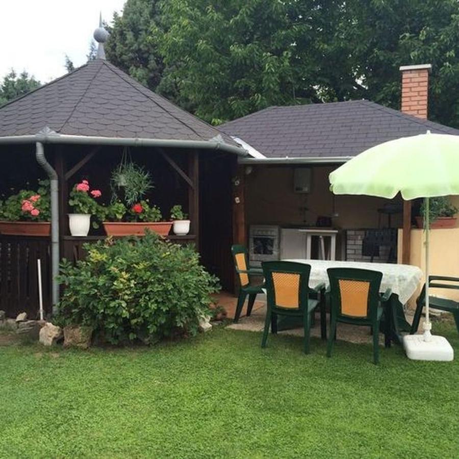 Appartamento Gizella Haz Keszthely Esterno foto